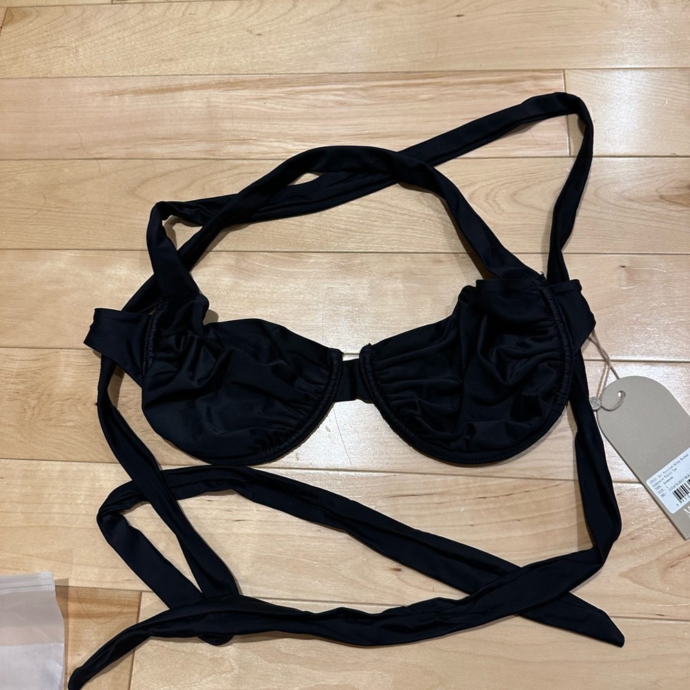 Meshki bikini top size large